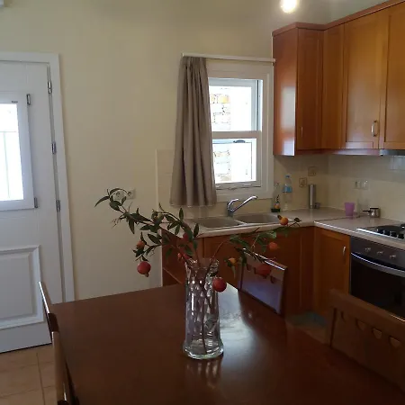 Kourosapartments *