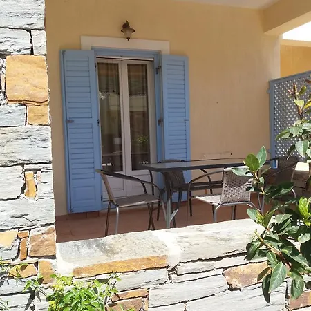 Kourosapartments Guest house